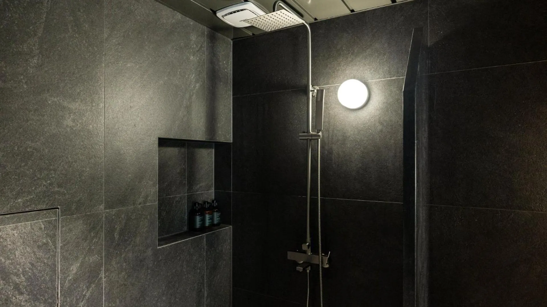 Cave Ryokan Hotel By Anook Incheon Bupyeong Station
