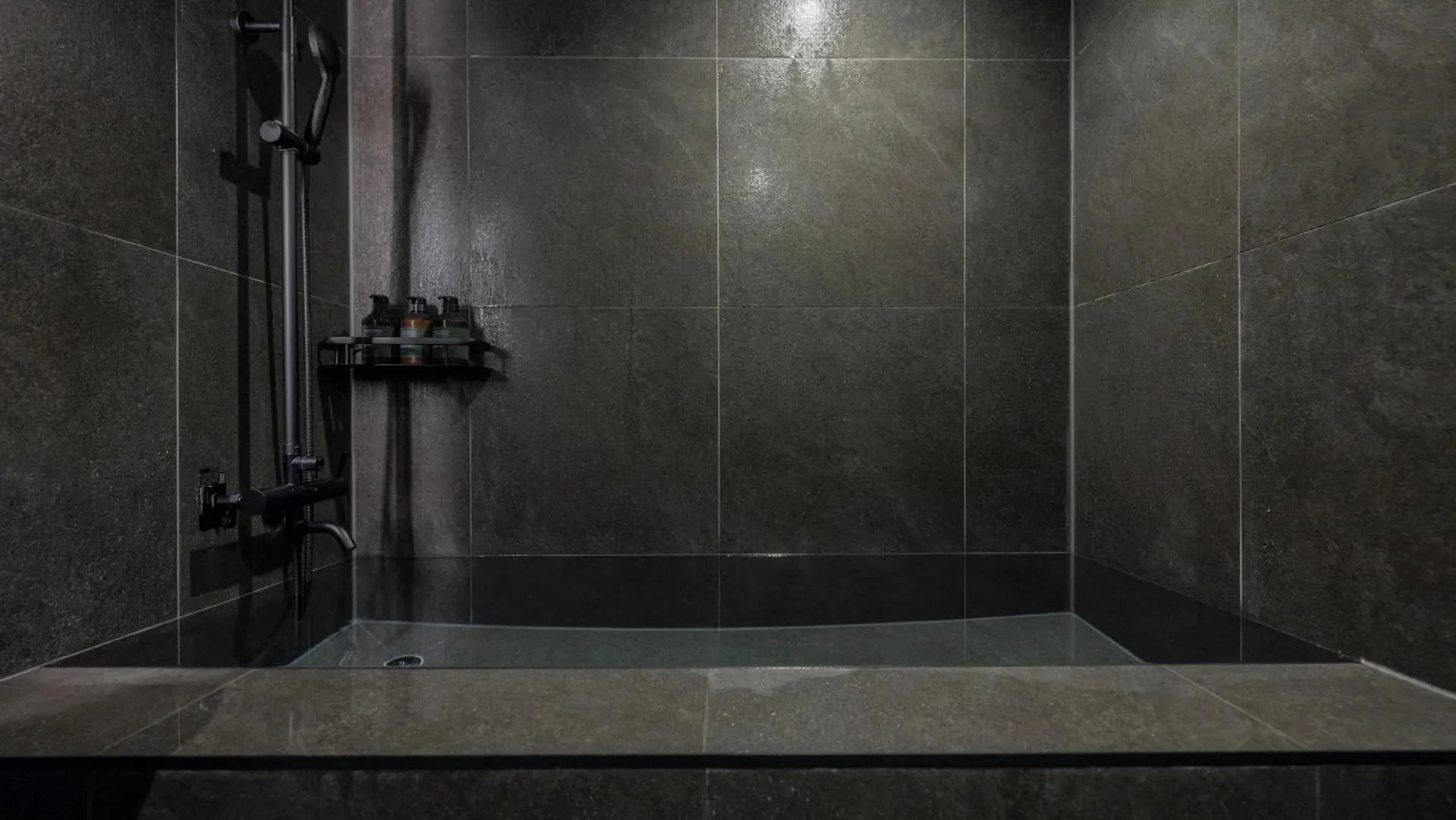 Cave Ryokan Hotel By Anook Incheon Bupyeong Station